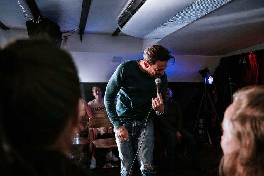London: Dark Comedy on Iconic Battersea Barge - Practical tips that make the night smoother