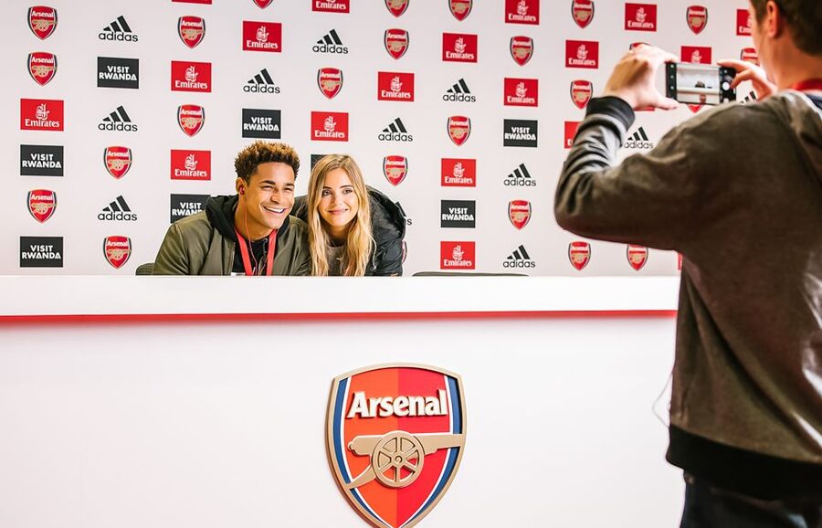 London: Emirates Stadium Entry Ticket and Audio Guide - What the Audio Guide Does Best (Headphones, Shirt Cam, Tour Cam)
