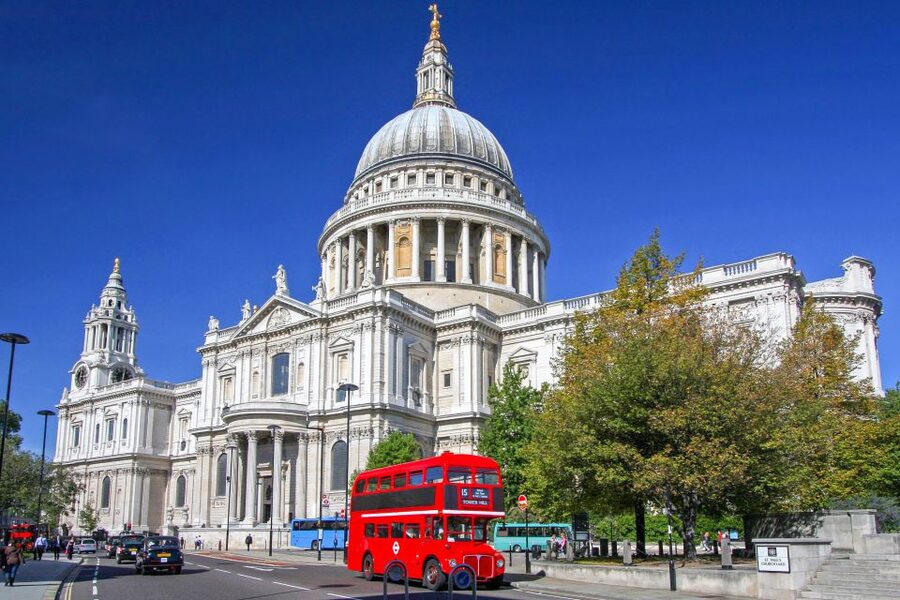London: Full-Day Sightseeing Bus Tour with River Cruise - Price and Value: Is This Tour Worth the Money?