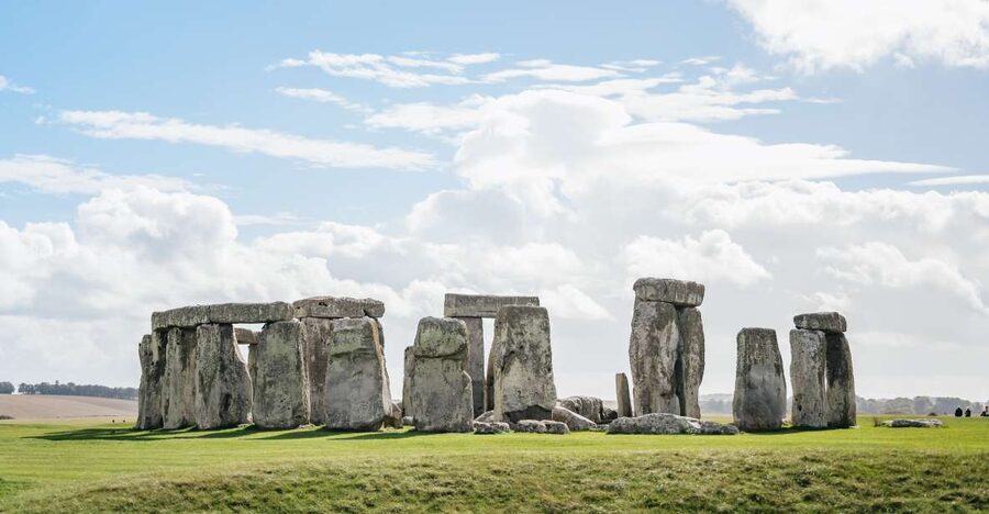 London: Full-Day Windsor, Stonehenge, and Oxford Tour - What $120 Buys: A Full-Day Windsor, Stonehenge, Oxford Taster