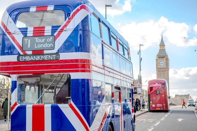 London: Great British Afternoon Tea Bus Tour - Westminster Abbey, Whitehall, and 10 Downing Street: seeing the symbols