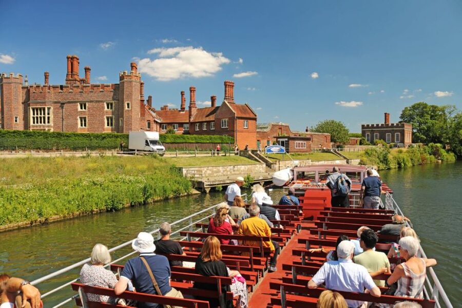 London: Hampton Court to Westminster River Thames Cruise - What you will see between Hampton Court and Westminster