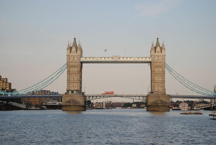 London: Harry Potter 3-Hour Private Walking Tour - Ministry of Magic stops, where the films meet the city