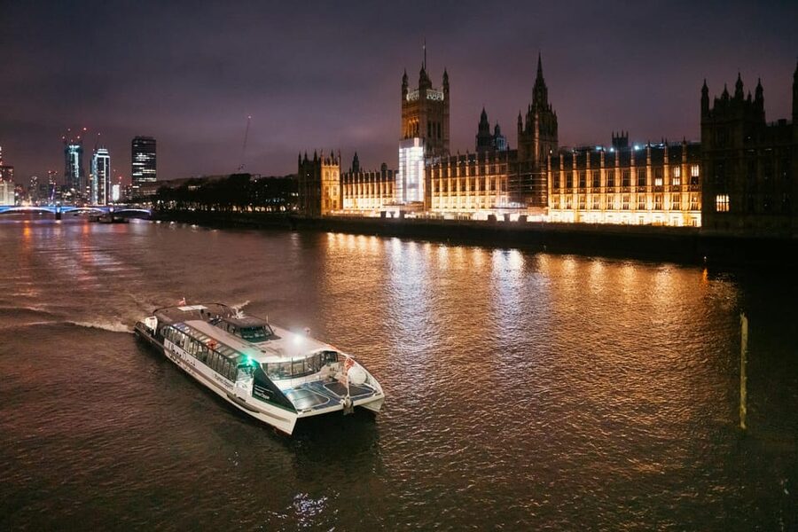 London: Hop-On Hop-Off 1-Day River Sightseeing Adventure - Key things to know before you ride
