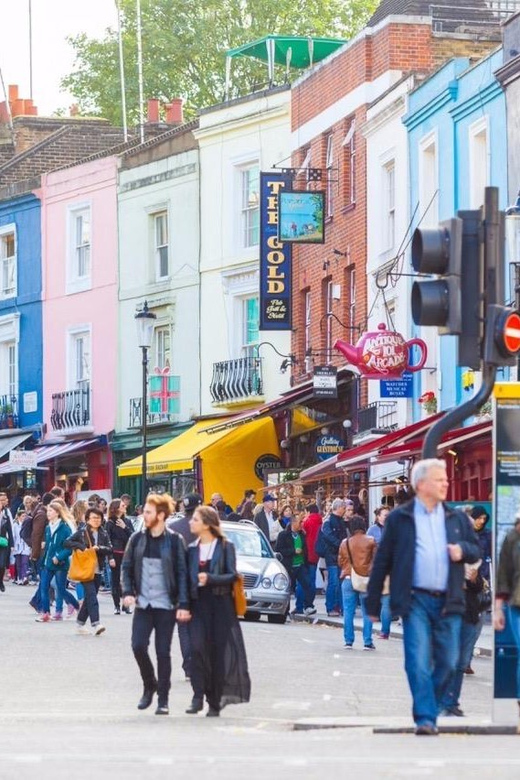 London: Instagram Photos Black Cab Tour with Hotel Pick Up - Private guide quality: what the best ones do