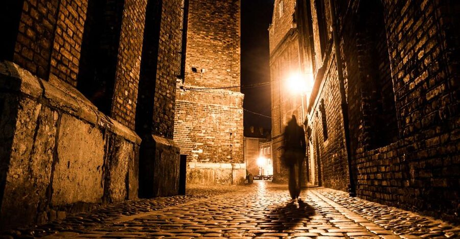 London: Jack The Ripper and Sherlock Holmes Bus Tour - Key things that make this tour fun