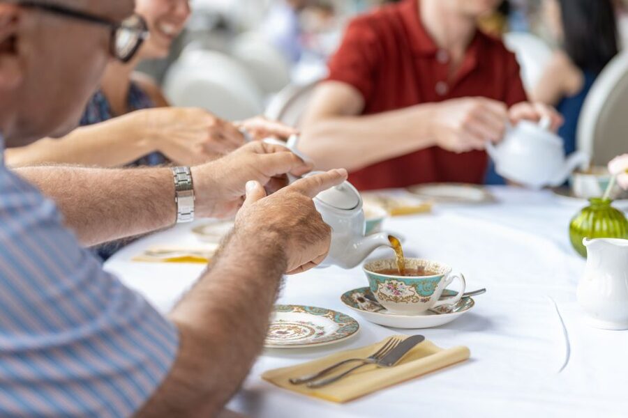 London: Kensington Palace Afternoon Tea & Guided Walk - Afternoon Tea in the Orangery: The 18th-Century Setting and Your Menu