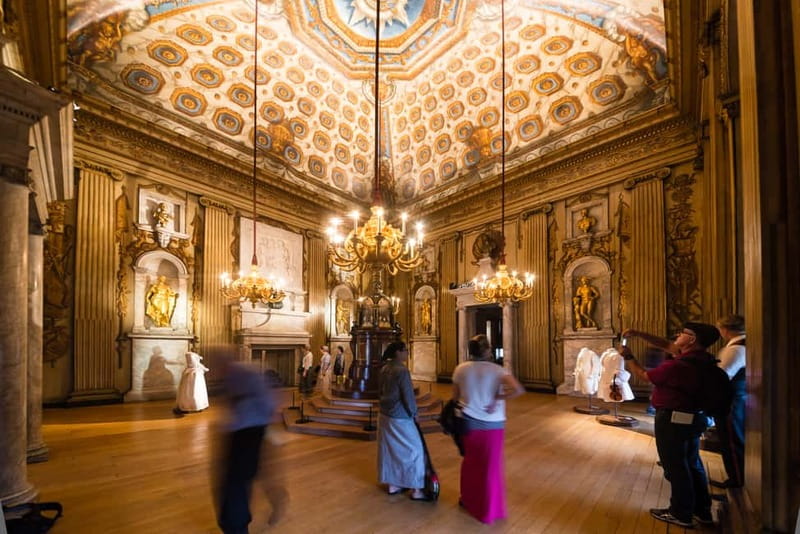 London: Kensington Palace Sightseeing Entrance Tickets - Audio Guide Tips, How to Make It Feel Like a Personal Tour