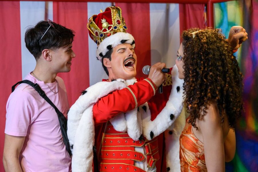 London: London Eye and Madame Tussauds Combo Ticket - Madame Tussauds, stars up close and the fun extras