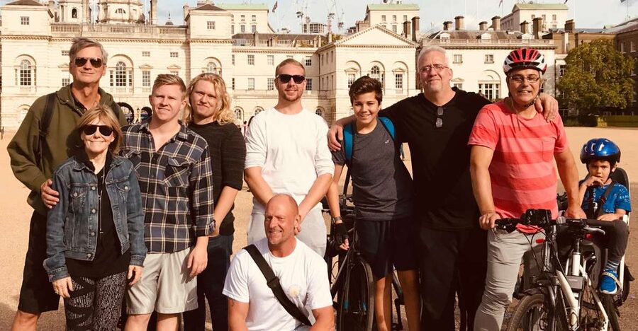 London: Parks and Palaces Guided Morning Bike Tour - Why a morning bike tour works so well for London’s big sights
