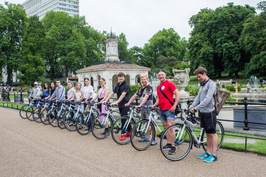 London: Parks and Palaces Guided Morning Bike Tour - Meeting at Hilton London Hyde Park, then rolling straight into Kensington Garden