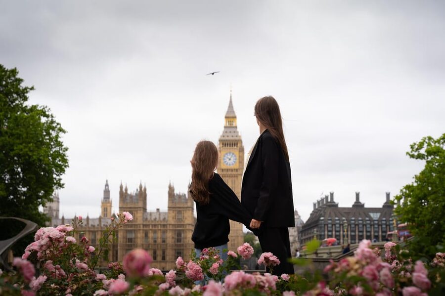 London Portraits Tour – Receive All Photos Same Day - Big Ben stop (30 minutes): the landmark moment done right