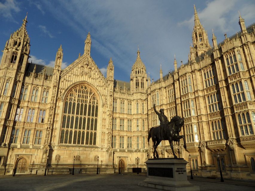 London: Private Chauffeur-Driven Sightseeing Tour - Chauffeur-driven comfort: what you gain in London