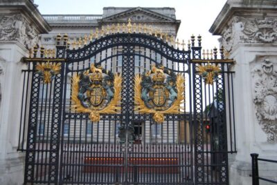 Private Chauffeur-Driven Sightseeing Tour