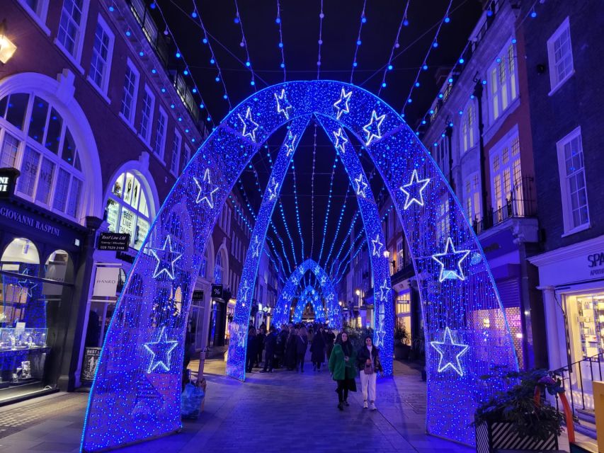 London: Private Christmas Lights and Markets Walking Tour - Price and value: $242 per group up to 15