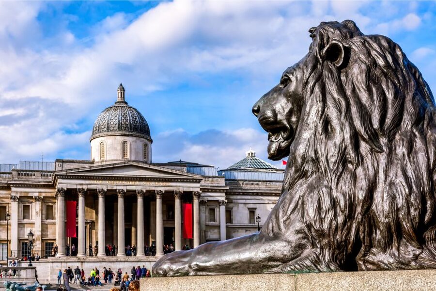 London: Private City Kickstart Walking Tour - Covent Garden Market to end the tour