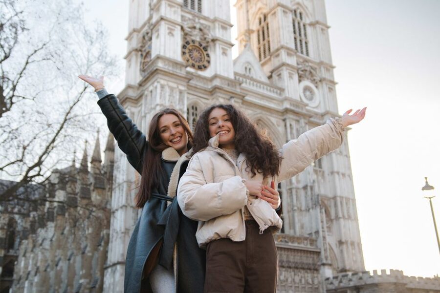 London: Private Landmark Tour with Professional Photographer - Should you book this London landmark private photo shoot?
