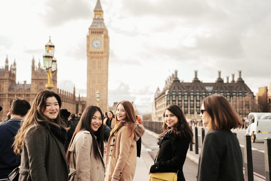 London: Private Photography with Professional Photographer - Where the value really comes from at $242 per person