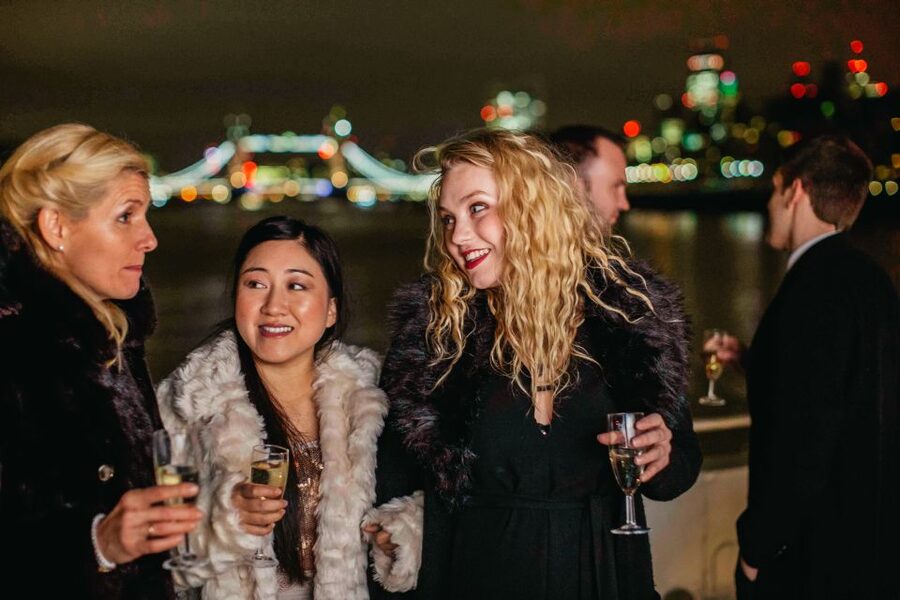 London: River Thames Dinner Cruise - FAQ