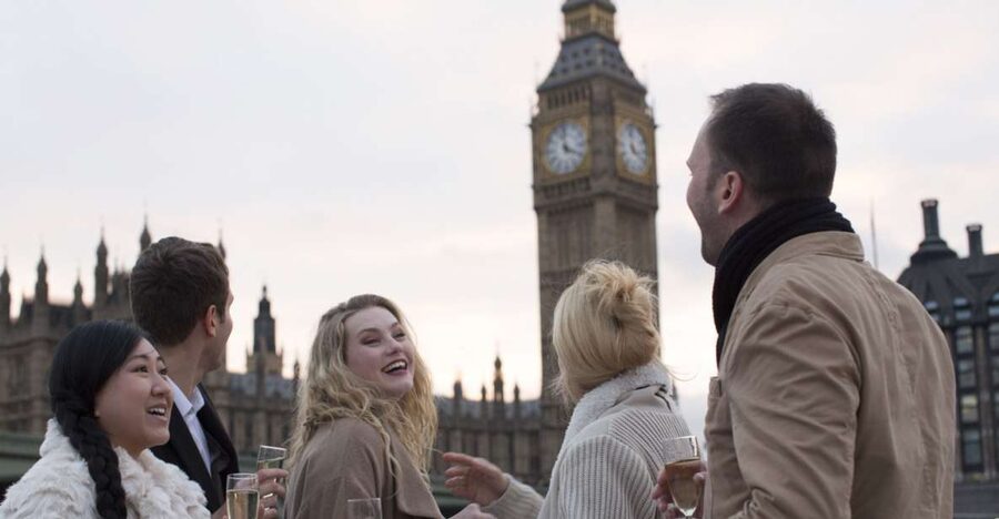 London: River Thames Evening Cruise with Bubbly and Canapés - Should you book this Thames evening cruise?