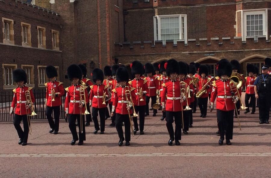 London: Royalty Walking Tour with Changing of The Guard - Downing Street and Parliament Square: fast access to iconic facades