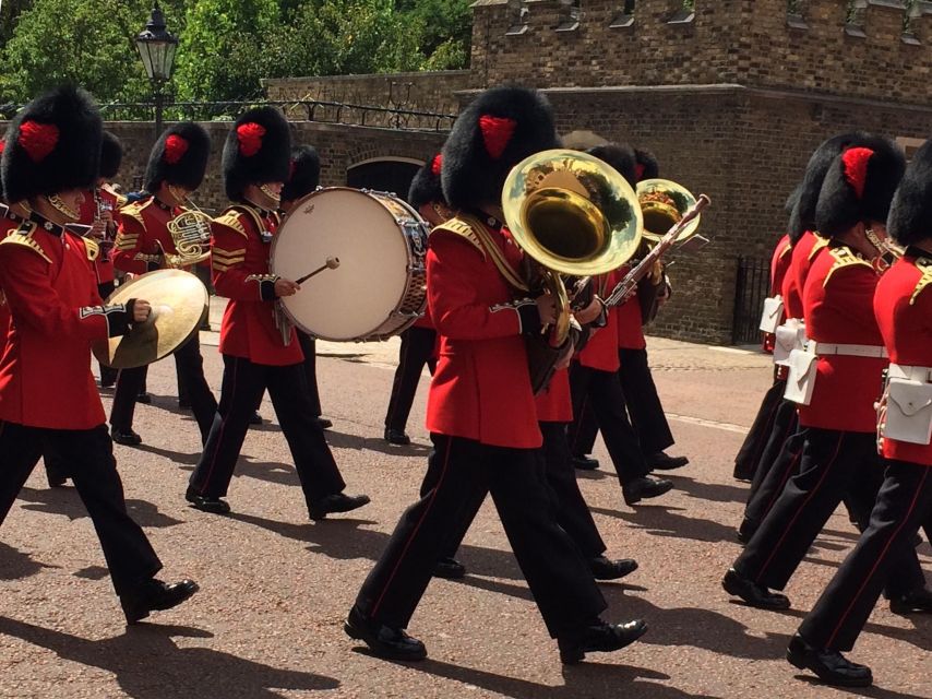 London: Royalty Walking Tour with Changing of The Guard - Who this tour suits best (and who should choose something else)