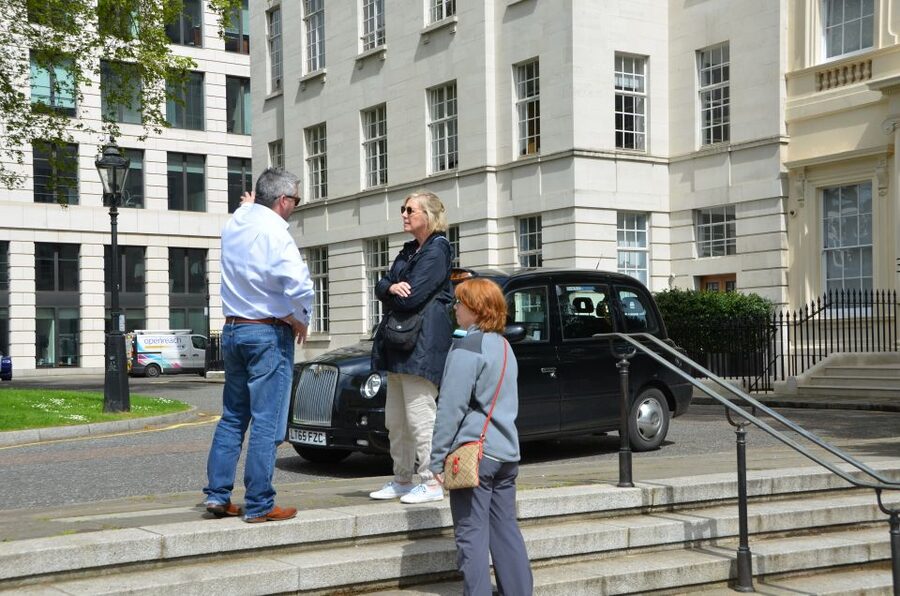 London's Hidden Treasures Tours by Black Taxi Cab - Value and cost: when $673 per group makes sense