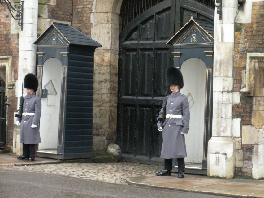 London's Hidden Treasures Tours by Black Taxi Cab - Henry VIII’s Royal Cow Shed: the odd stop that feels oddly perfect