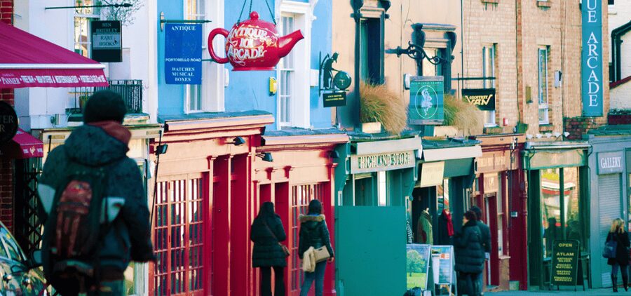 London: Self-Guided Notting Hill Walking Tour with an APP - Cinematic photo stops: blue door, bookshop scenes, and Electric Cinema