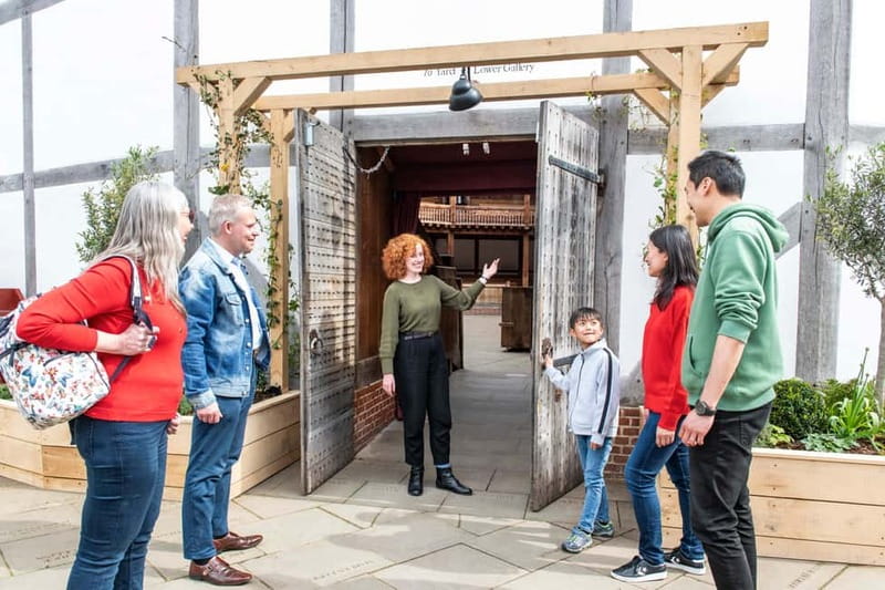 London: Shakespeare's Globe Theatre Guided Tour - Entering Shakespeare’s Globe from the River-Facing Meeting Spot