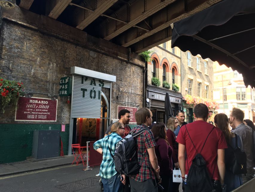London: Small Group Harry Potter Locations Walking Tour - Bank of England and the Gringotts inspiration you can actually see