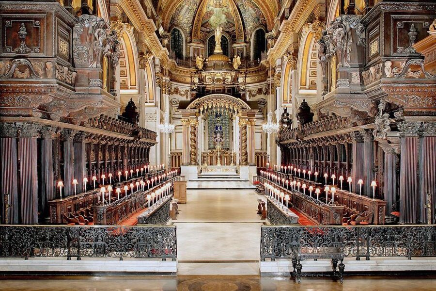 London: St Paul's Cathedral Entry Ticket - The cathedral floor: chapels, mosaics, and the Diana connection