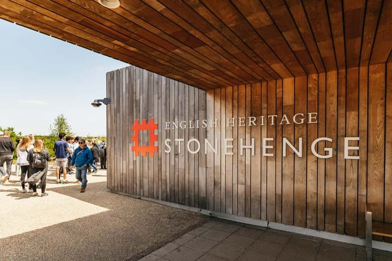 London: Stonehenge Morning or Afternoon Tour Optional Lunch - Victoria Coach Station, gates, and how to start smoothly