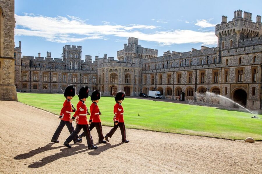 London: Stonehenge, Windsor Castle, Bath, Lacock & Pub Lunch - Windsor Castle early entry, St George’s Chapel details, and backup plans