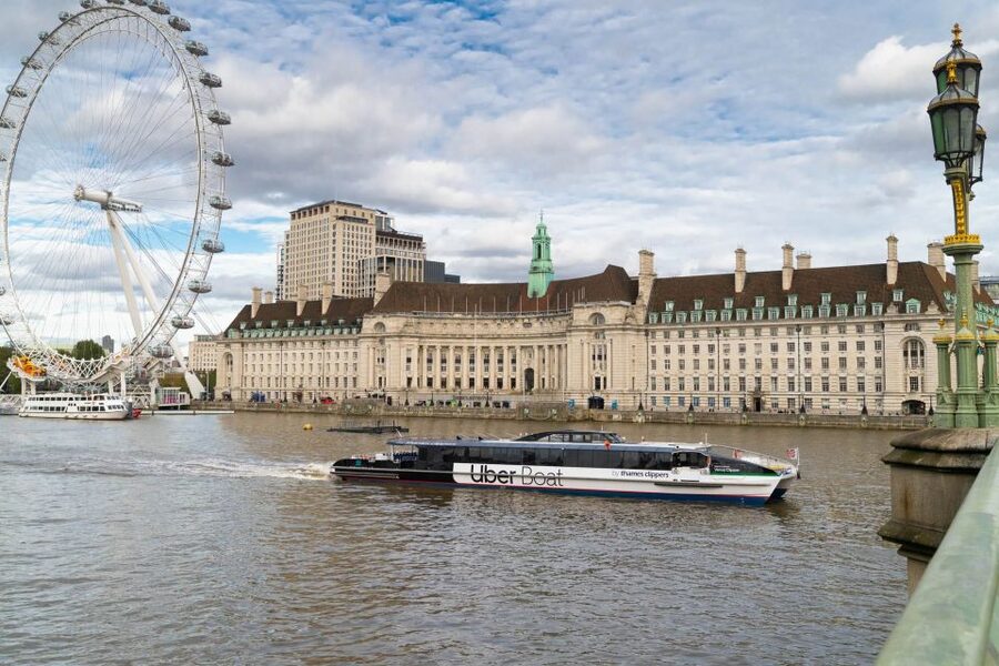London: Uber Boat 1-Day Hop-On Hop-Off and Cable Car Tickets - Hop on and off all day, from Putney to Barking Riverside