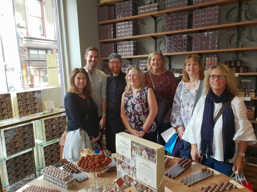 London: VIP Chocolate Tour - Starting at Green Park Station, then easing into Mayfair
