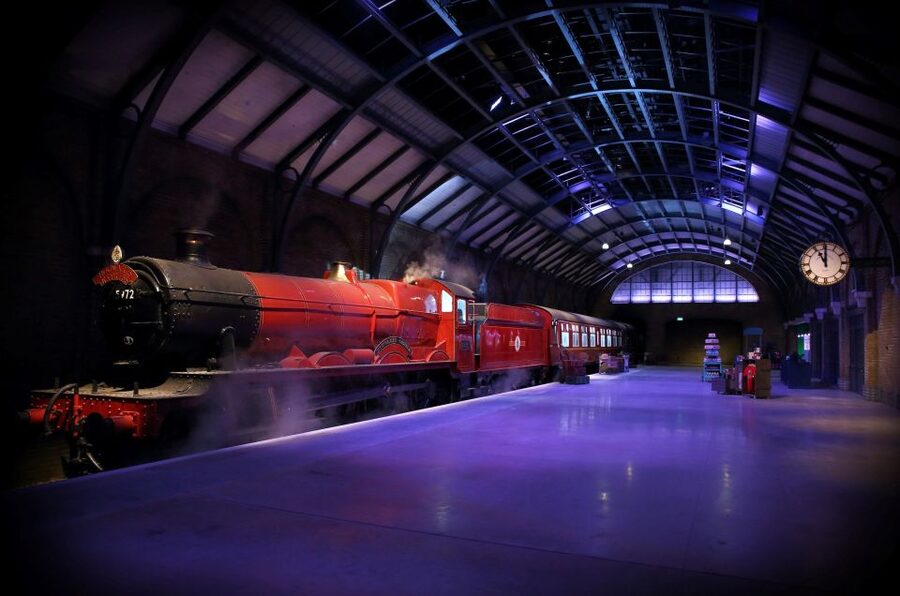 London: Warner Bros. Studio Tour with Hotel Pickup - The ride to Leavesden: what the shared vehicle experience feels like