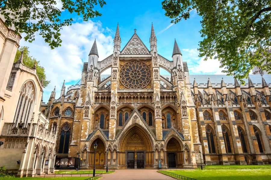 London: Westminster Abbey Priority Access & Guided City Tour - Where You Start, and How That Shapes the First 30 Minutes
