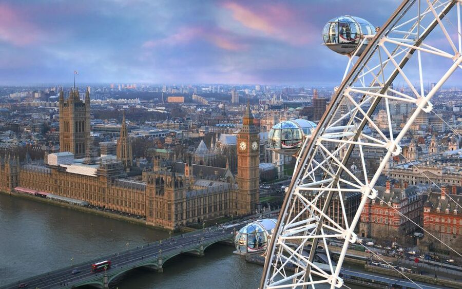 London: Westminster Tour and Churchill War Rooms Visit - Meeting at The Ritz, and how to find the group fast