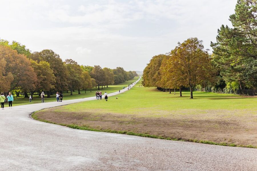 London: Windsor Castle, Stonehenge & Bath Full-Day Tour - Stonehenge on Salisbury Plain: Your One Hour, Made More Meaningful