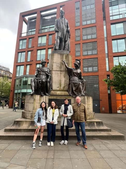Manchester City Highlights Walking Tour - Manchester Printworks and local street art along the way