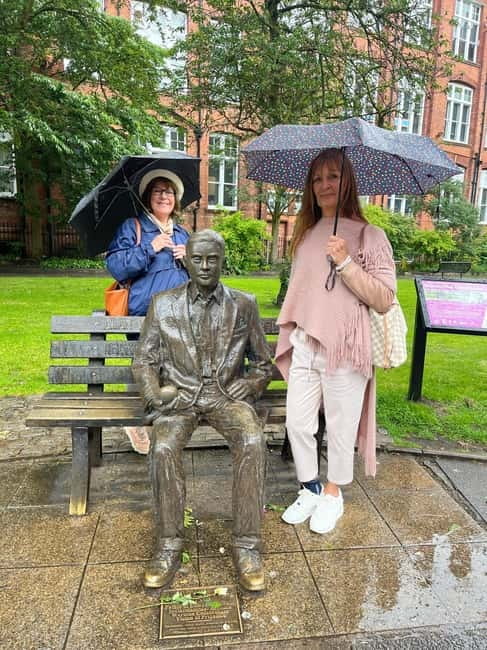 Manchester City Highlights Walking Tour - How the guide makes history feel personal
