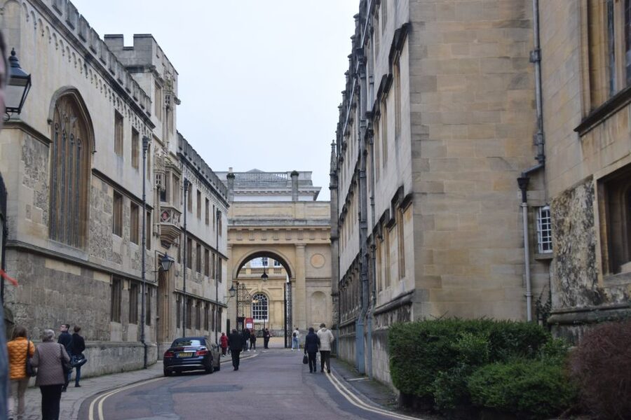 Morse, Lewis and Endeavour Walking Tour of Oxford - Key highlights you should care about