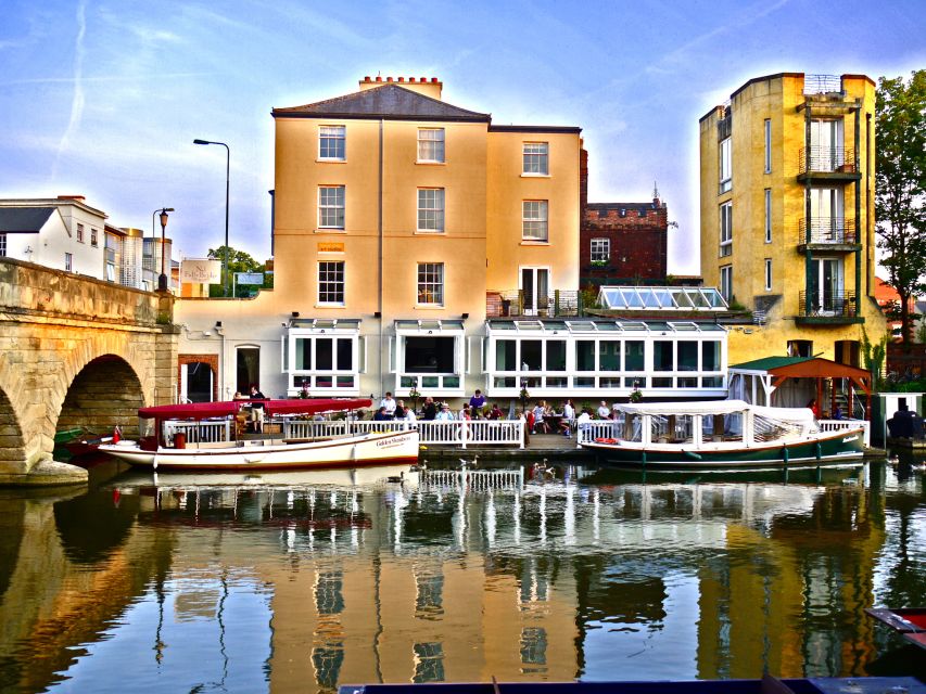 Oxford: Guided Sightseeing River Cruise - Key highlights to look for