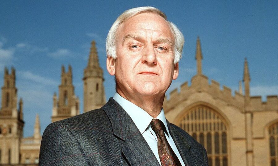 Oxford: Inspector Morse Lewis Endeavour Small Group Tour - University of Oxford traditions you can actually see on foot