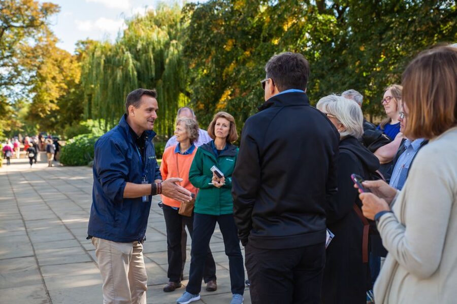 Oxford: University and City Walking Tour with Alumni Guide - Key takeaways before you book