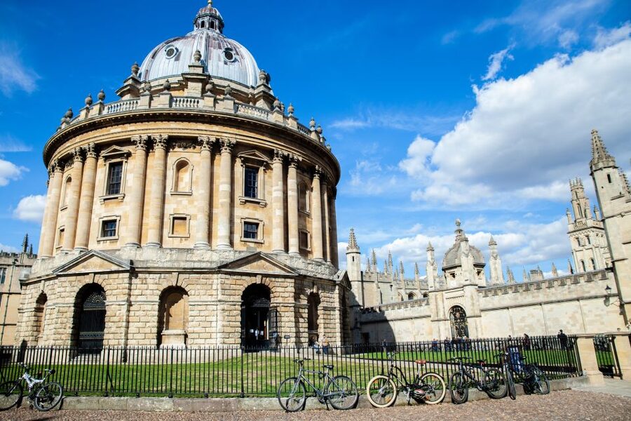 Oxford: University Walking Tour with Christ Church Visit - The college lawns, the tortoise story, and the Sheldonian Theatre ceremony