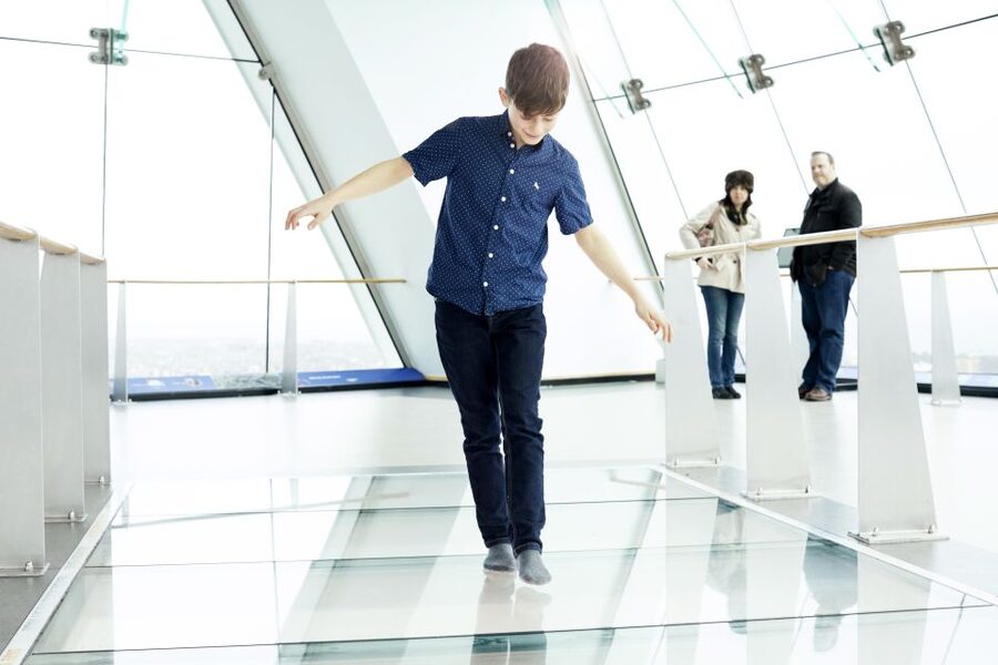 Portsmouth: Spinnaker Tower Ticket - Sky Garden open air and The Clouds breaks: where you breathe and reset