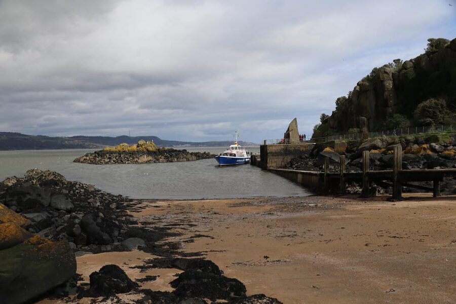 Queensferry: Sightseeing Cruise to Inchcolm Island - Queensferry to Inchcolm: why this cruise feels special
