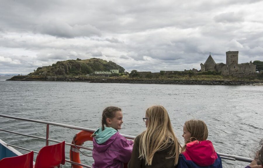 Queensferry: Sightseeing Cruise to Inchcolm Island - What to pack, what to wear, and comfort reality checks